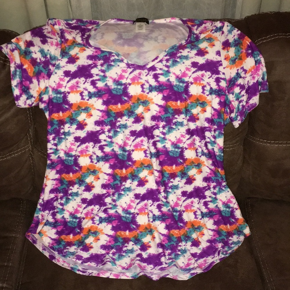 Short sleeve V neck multi color top